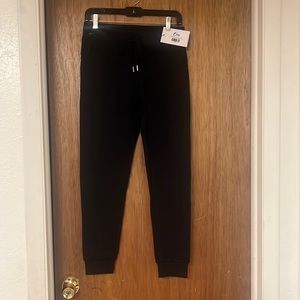 Zyia Black Unwind Joggers, size S